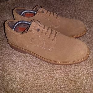 Sperry Shoes - Men's Suede Derby Shoes by Sperry (Sz 9) Sperry Shoes - Men's Suede Derby Shoes by Sperry (Sz 9)